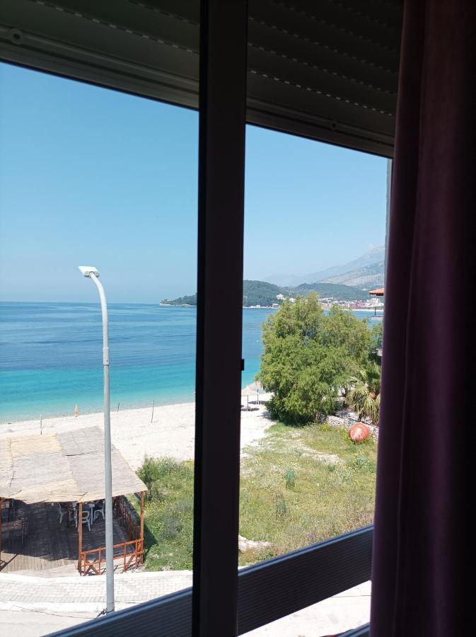 George Apartments Himare Exterior photo
