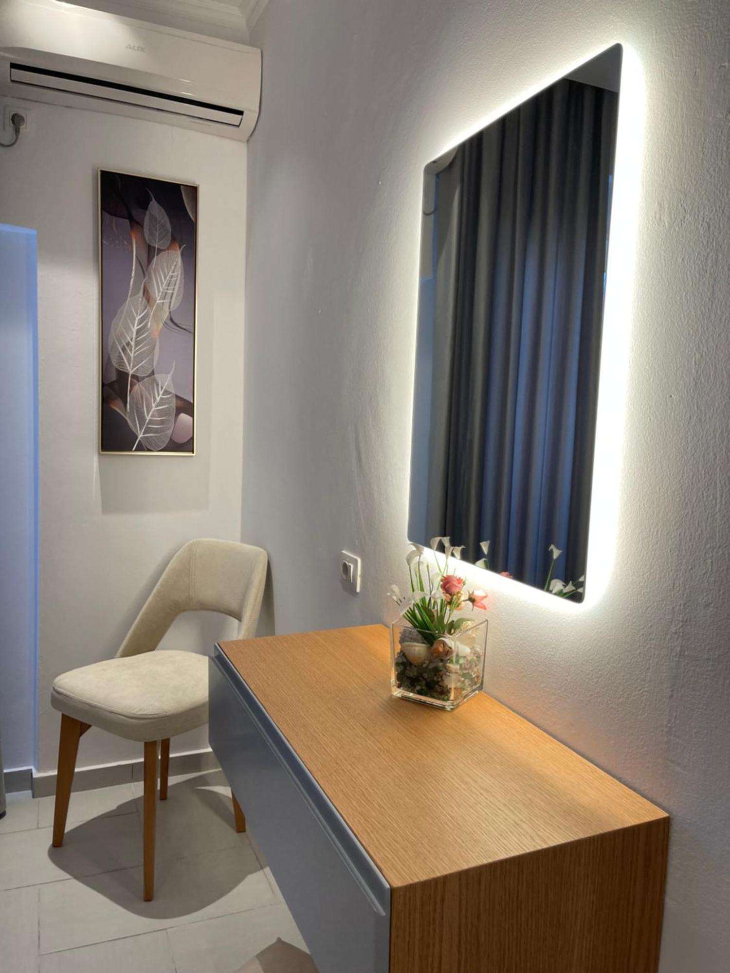 George Apartments Himare Exterior photo